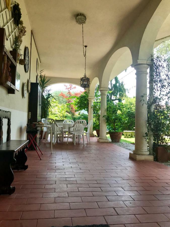 Casa Beretta Appartement Garda  Buitenkant foto