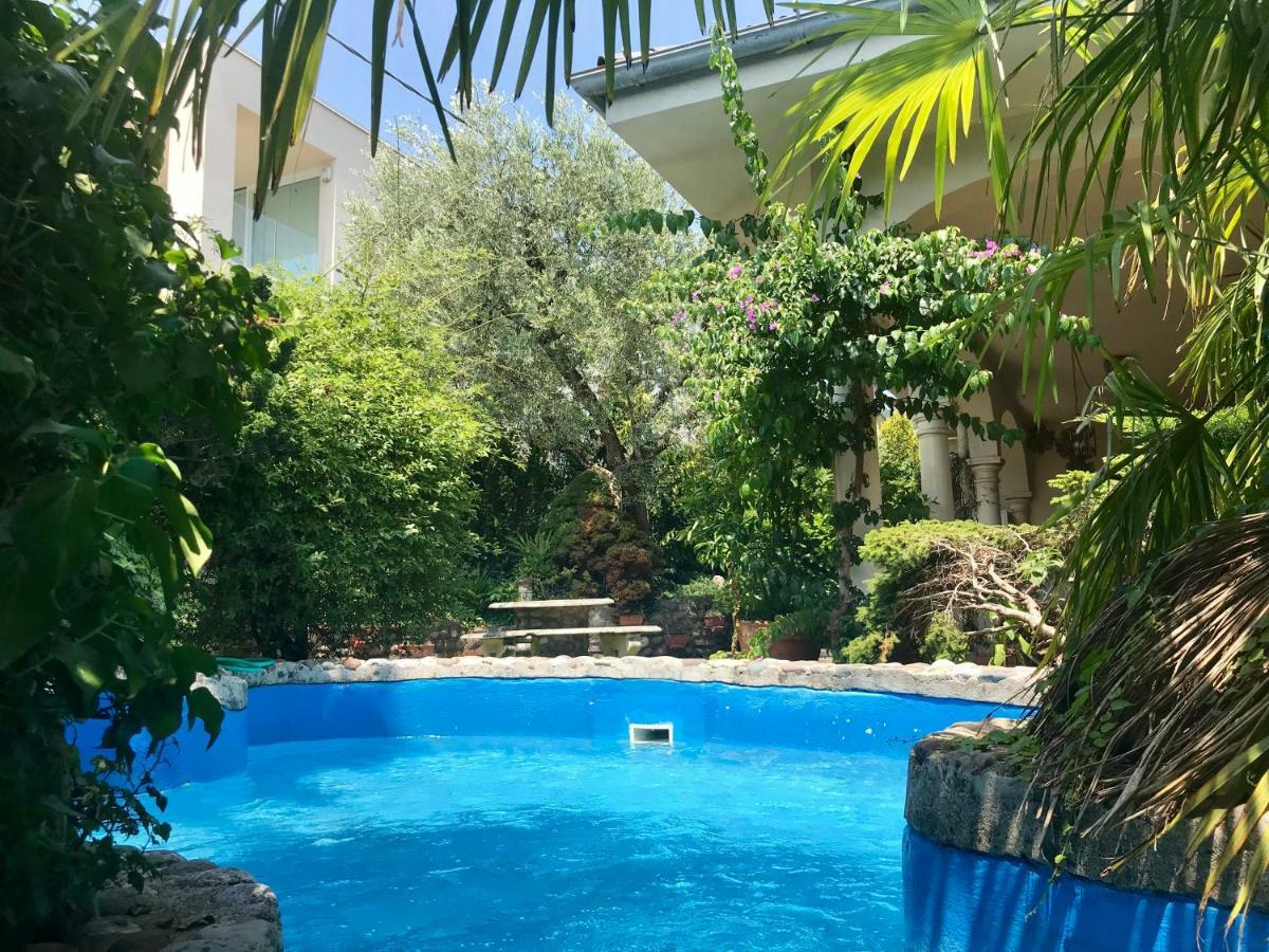 Casa Beretta Appartement Garda  Buitenkant foto
