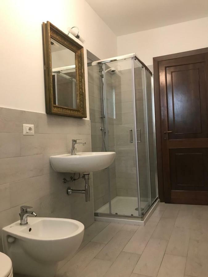 Casa Beretta Appartement Garda  Buitenkant foto