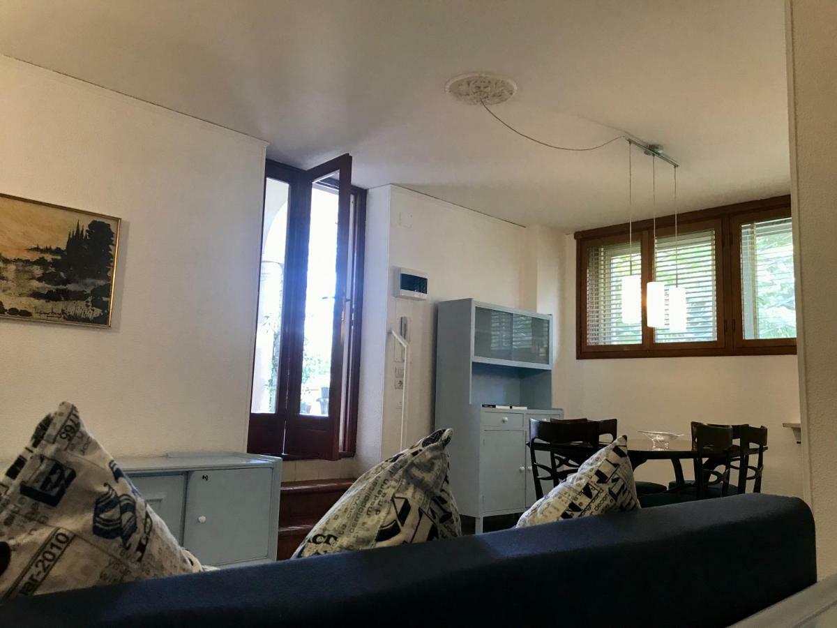 Casa Beretta Appartement Garda  Buitenkant foto